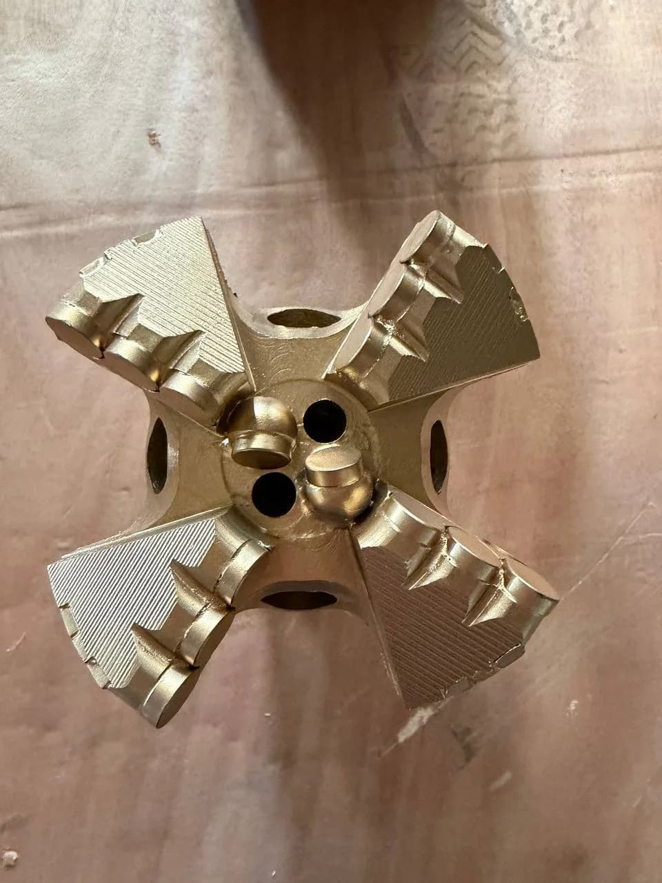 120.6 mm (4 3/4") PDC Drag Bit (3 and 4 blades) 4 blades, 2 3/8 API Reg — Prokar