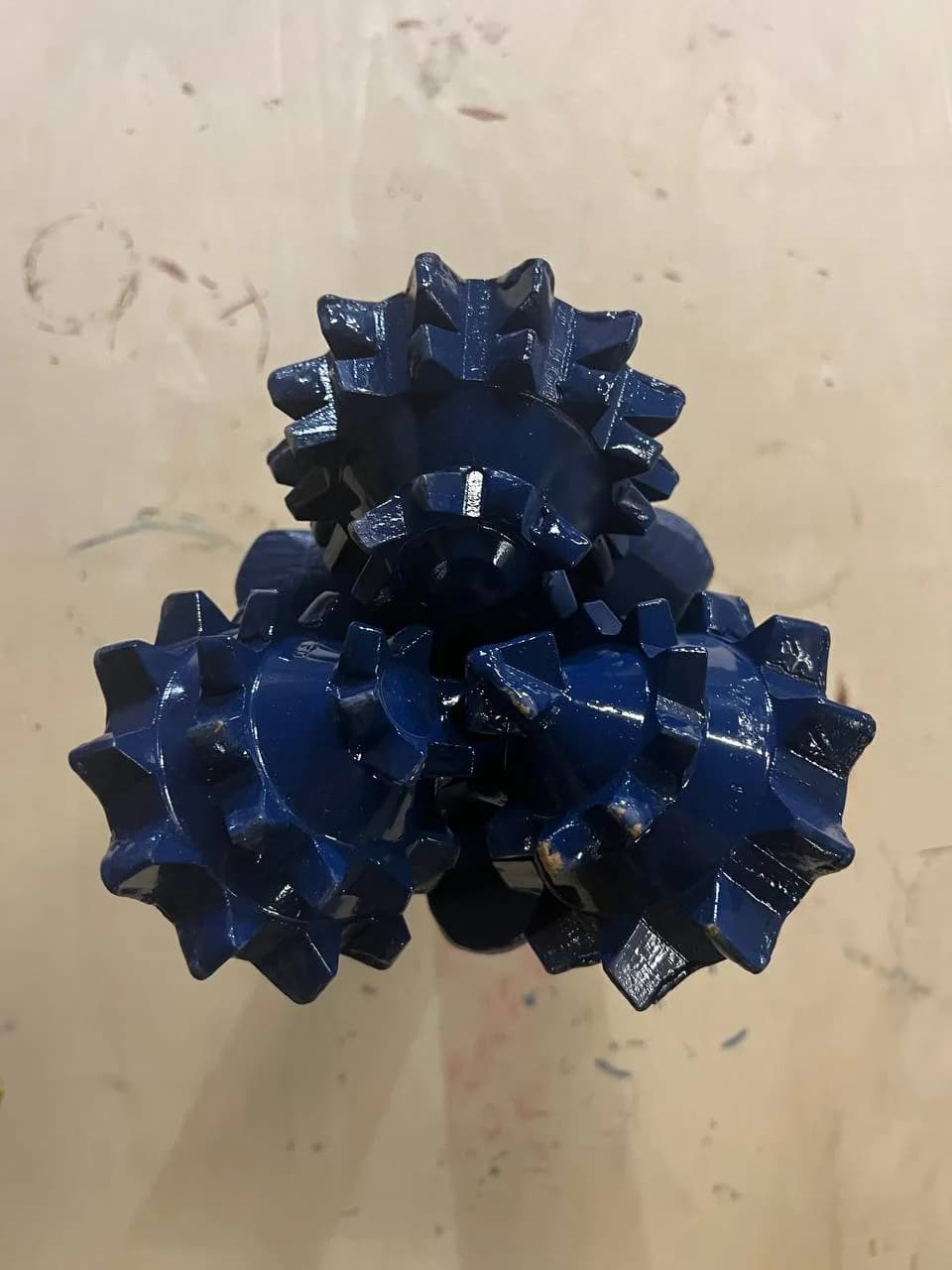 171.4 mm (6 3/4") Tricone Bit with Milled Steel Teeth, open bearing, IADC 211, 3 1/2 API Reg — G-ROC
