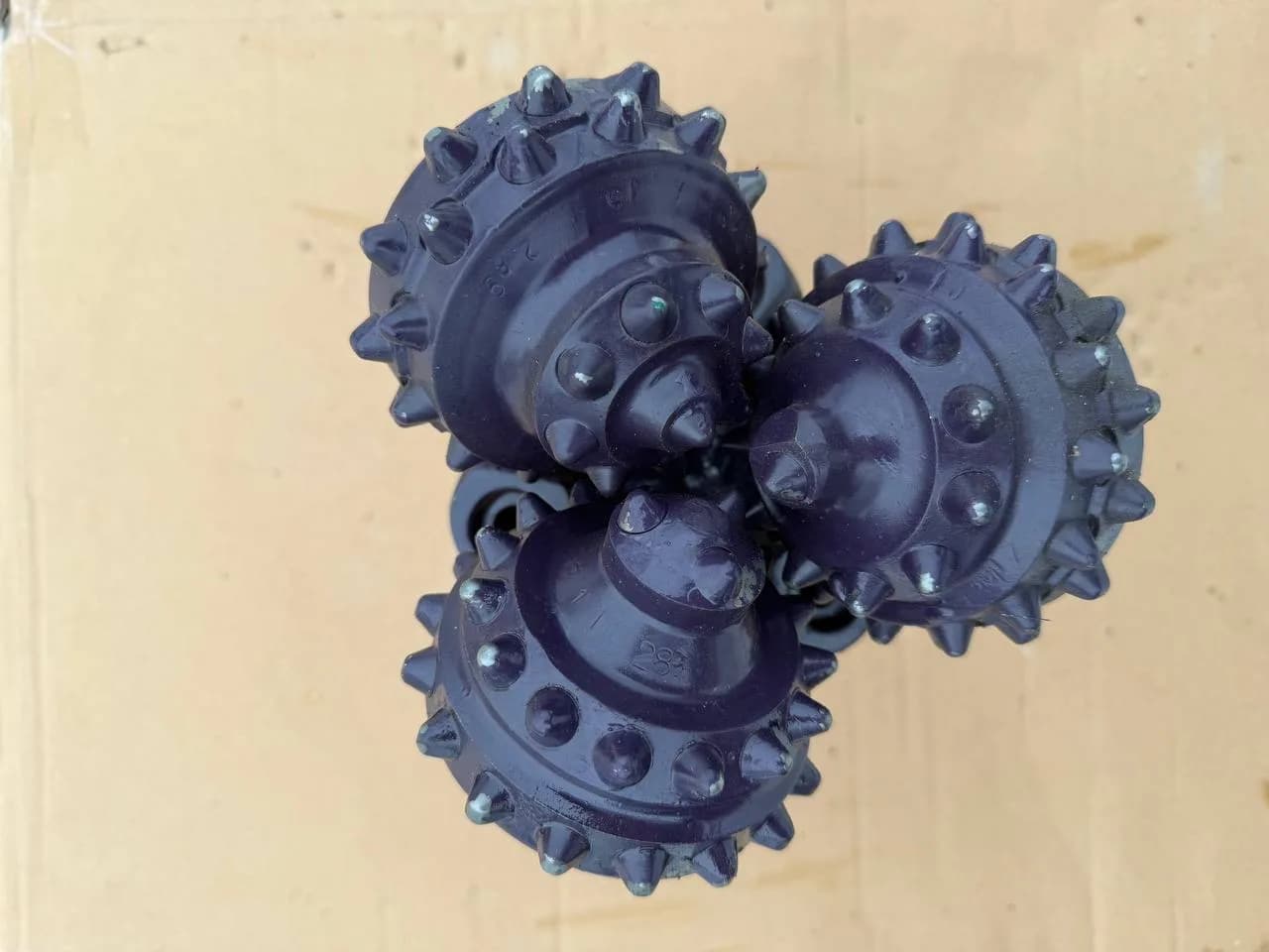 171.4 mm (6 3/4") Tricone Bit with Carbide Inserts (TCI), open bearing, IADC 522, 3 1/2 API Reg — UDT