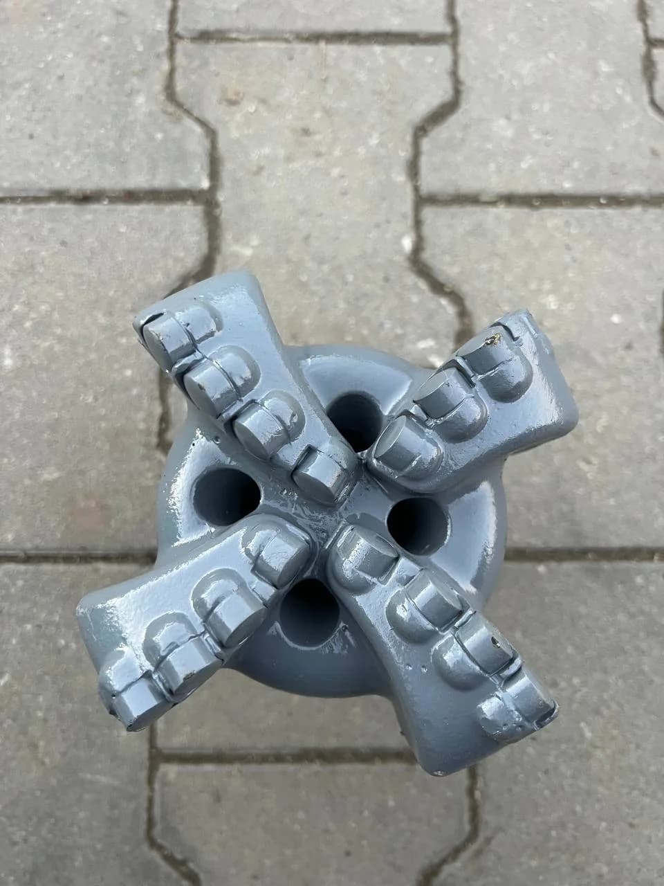 152.4 mm (6") PDC Bit (4, 5 and 6 blades), 2 7/8 API Reg